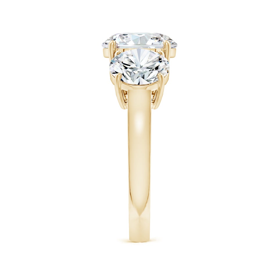 Lab-Grown Round Diamond Three Stone Classic Engagement Ring