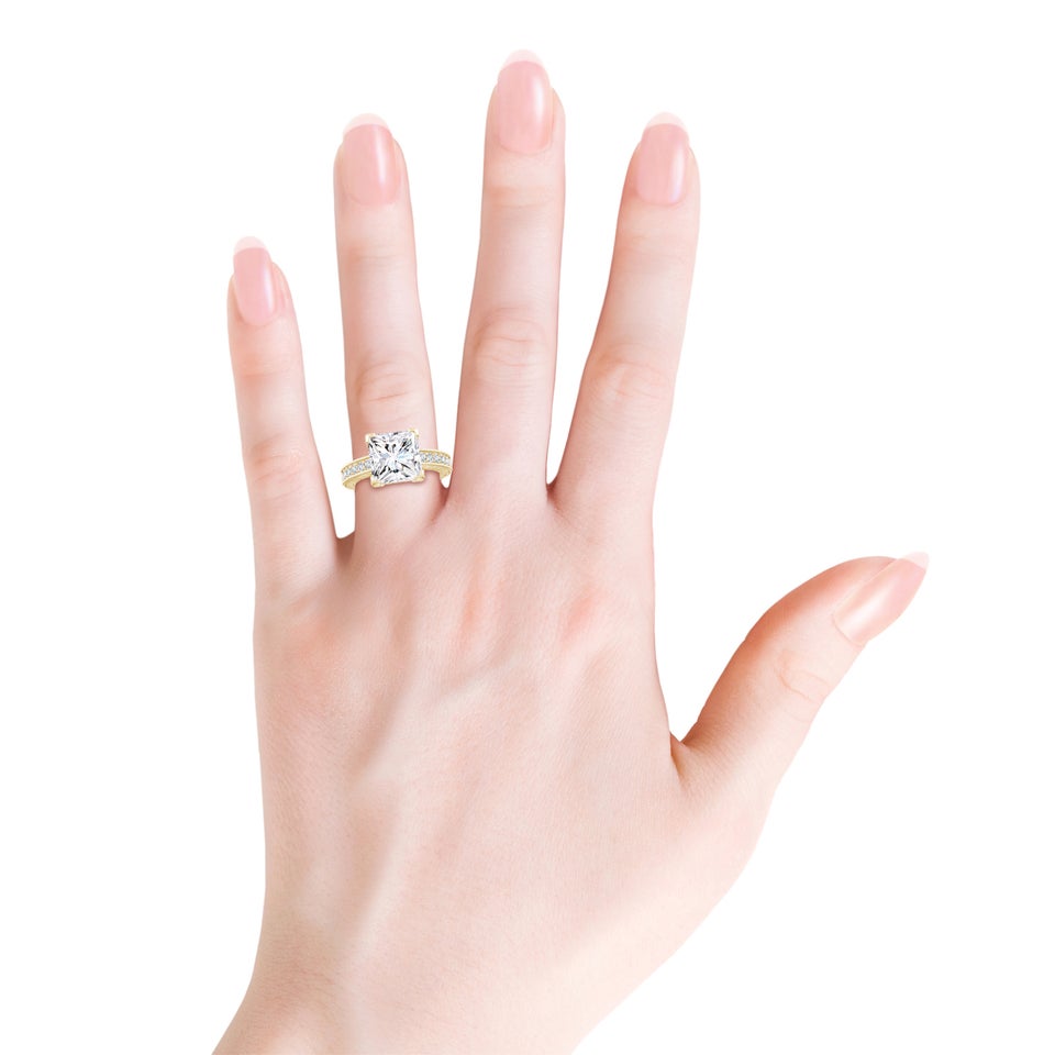 Lab-Grown Princess Cut Diamond Solitaire Ring With Milgrain Detailing