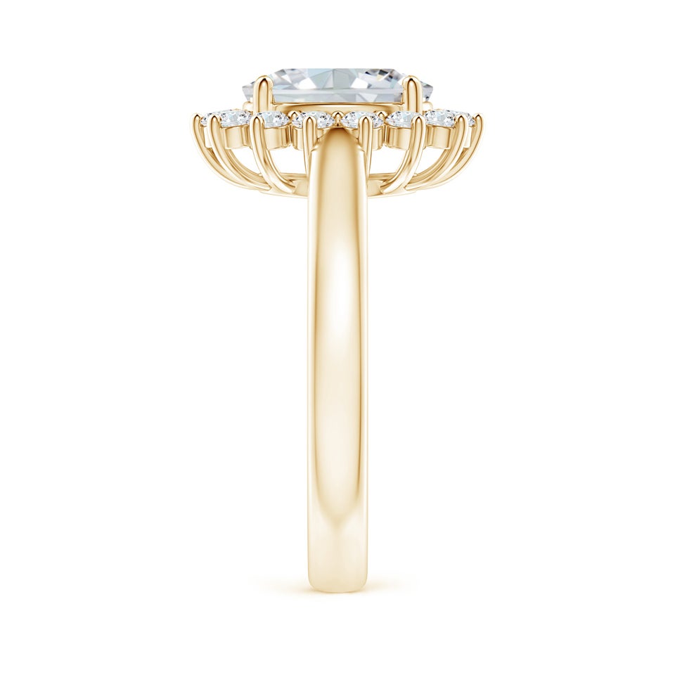 Lab-Grown Diamond Curved Floral Ring