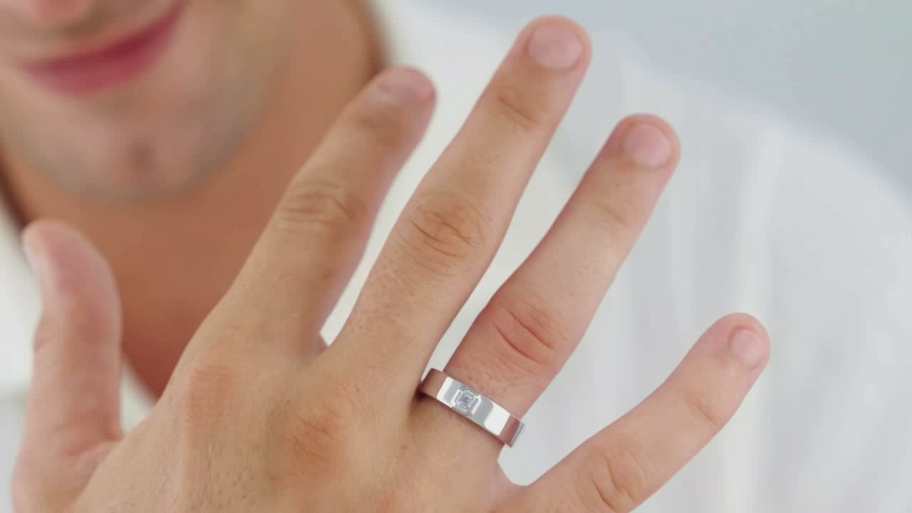 Asscher-Cut Diamond Men’S Ring